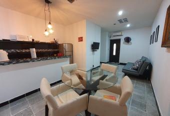 Frida allows 18 year olds to book a room