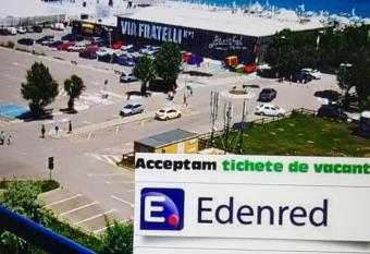 Monaco Summerland Rentals allows 18 year olds to book a room