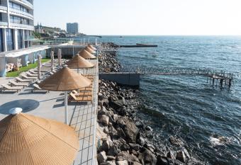 Sfumato Rooms allows 18 year olds to book a room