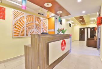 Hotel Green Land allows 18 year olds to book a room