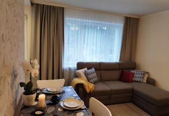 Jakobi Guest Apartment allows 18 year olds to book a room