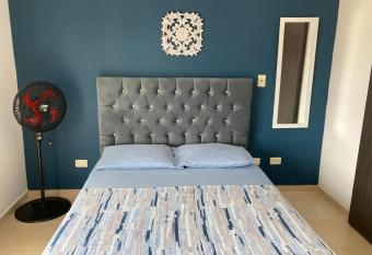 Aparta- Estudio Amoblado has Balcony rooms