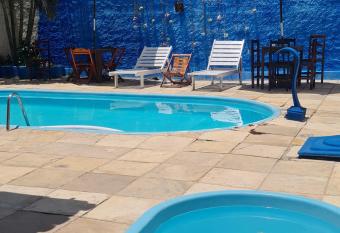 Pousada Capitolio 02 has Balcony rooms