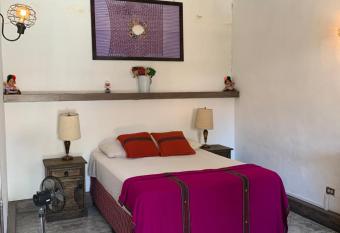 Nikikot Hostel & Hotel has Balcony rooms