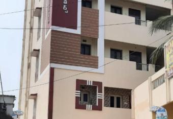 TG Towers Service Apartments has Balcony rooms