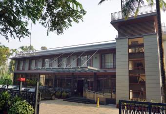 Saugandhika West Gate has Balcony rooms