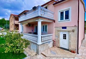 Apartments Gaji   has Balcony rooms