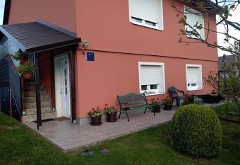 Apartman Ris Gorski Kotar Crni Lug allows 18 year olds to book a room