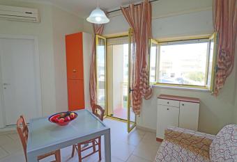 Casa Lucia a Otranto 4 posti has Balcony rooms