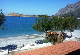 Argo Studios has Balcony rooms