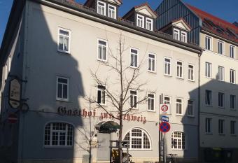 Gasthof zur Schweiz allows 18 year olds to book a room