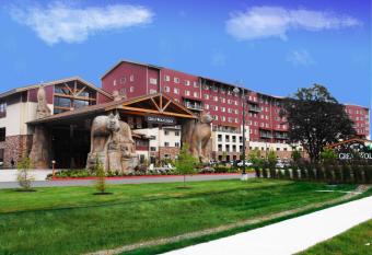 Great Wolf Lodge Grand Mound has Balcony rooms