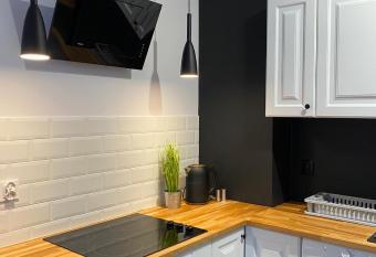 Apartament Platinum Park allows 18 year olds to book a room