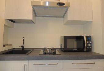 Appa49 vicino Ospedale Borgo Roma, Fiera e Univr allows 18 year olds to book a room