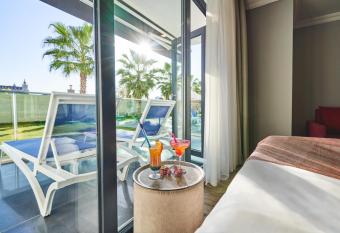 Lavia Hotels Lara has Balcony rooms