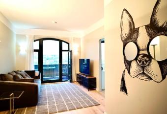 NEU Lofts in Kulturdenkmal n  he Zentrum has Balcony rooms