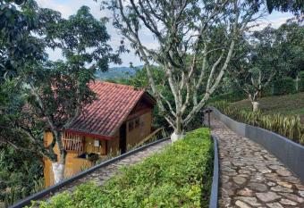 ECOCABA  AS SAN PEDRO has Balcony rooms