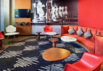 Ibis Florianopolis allows 18 year olds to book a room