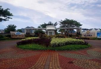 Designer Home Paradise allows 18 year olds to book a room