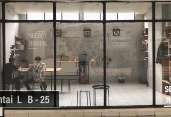 The Jarrdin Apartement by Secret Rooms has Balcony rooms