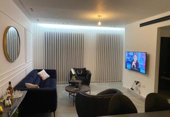                                  - Nachalat Benyamin Apartment allows 18 year olds to book a room