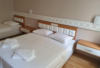 Terko has Balcony rooms