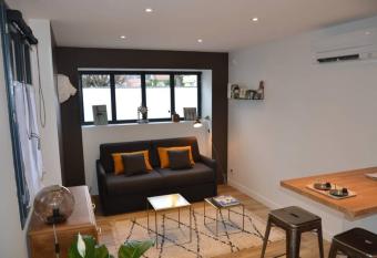 Le Burlat - Studio - Lyon - Tassin allows 18 year olds to book a room