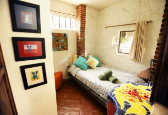 Majikal B&B - Cuevita has Balcony rooms