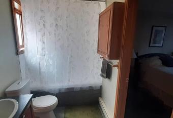 Escapade Pinoteau Tremblant Getaway allows 18 year olds to book a room