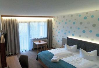 Hotel Allg  u Garni has Balcony rooms