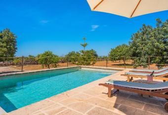 Son Sunyer has Balcony rooms