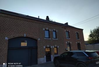 Balade en amoureux au calme has Balcony rooms