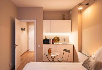 PassiveRooms has Balcony rooms