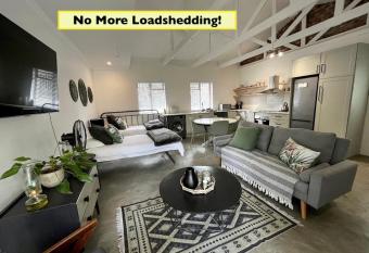 21 Heather Road has Balcony rooms