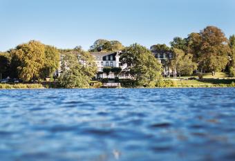 Hotel Dieksee - Collection by Ligula allows 18 year olds to book a room