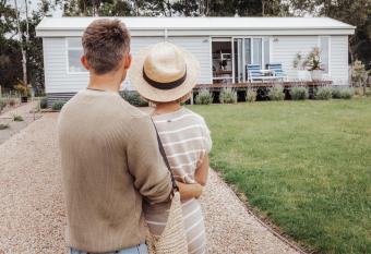 Lakeview Retreat Metung has Balcony rooms