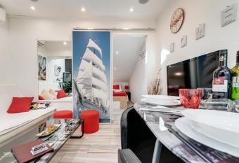 ANTONIA has Balcony rooms