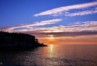 Amversa s Rooms has Balcony rooms