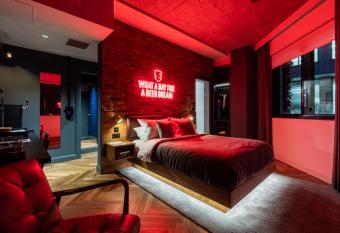 BrewDog DogHouse Manchester allows 18 year olds to book a room