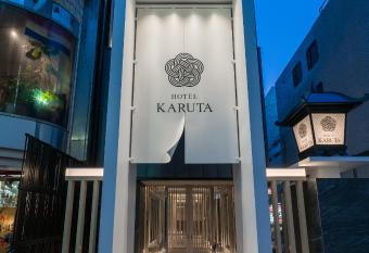                          allows 18 year olds to book a room