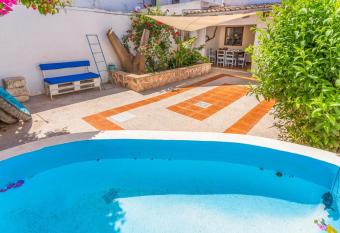 Ca Sa Cristeta de Sescola has Balcony rooms