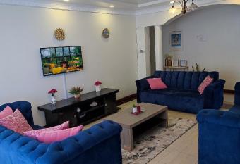 Royal Homestay allows 18 year olds to book a room