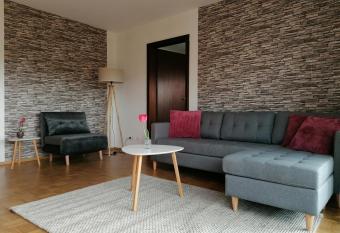 FeWo mit Burgblick has Balcony rooms