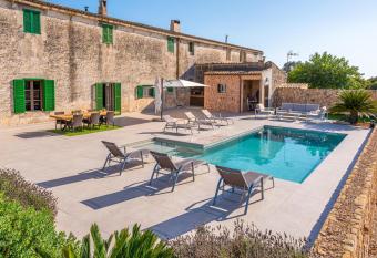 Son Veri Dalt has Balcony rooms