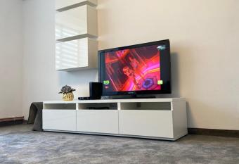 Apartament David has Balcony rooms