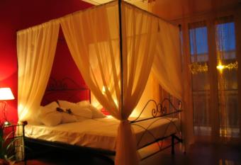 A Casa Olimpia B&B has Balcony rooms