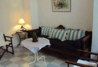 Albatros has Balcony rooms