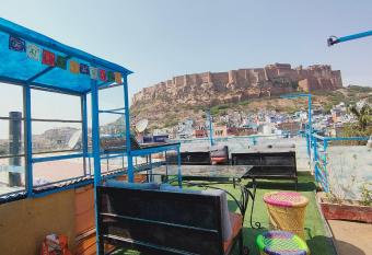 Shivam Guest House allows 18 year olds to book a room