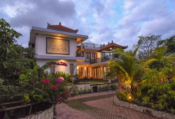 Mandox Villa Bali has Balcony rooms