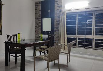 CYc 005 Udaya Elite Apartments has Balcony rooms